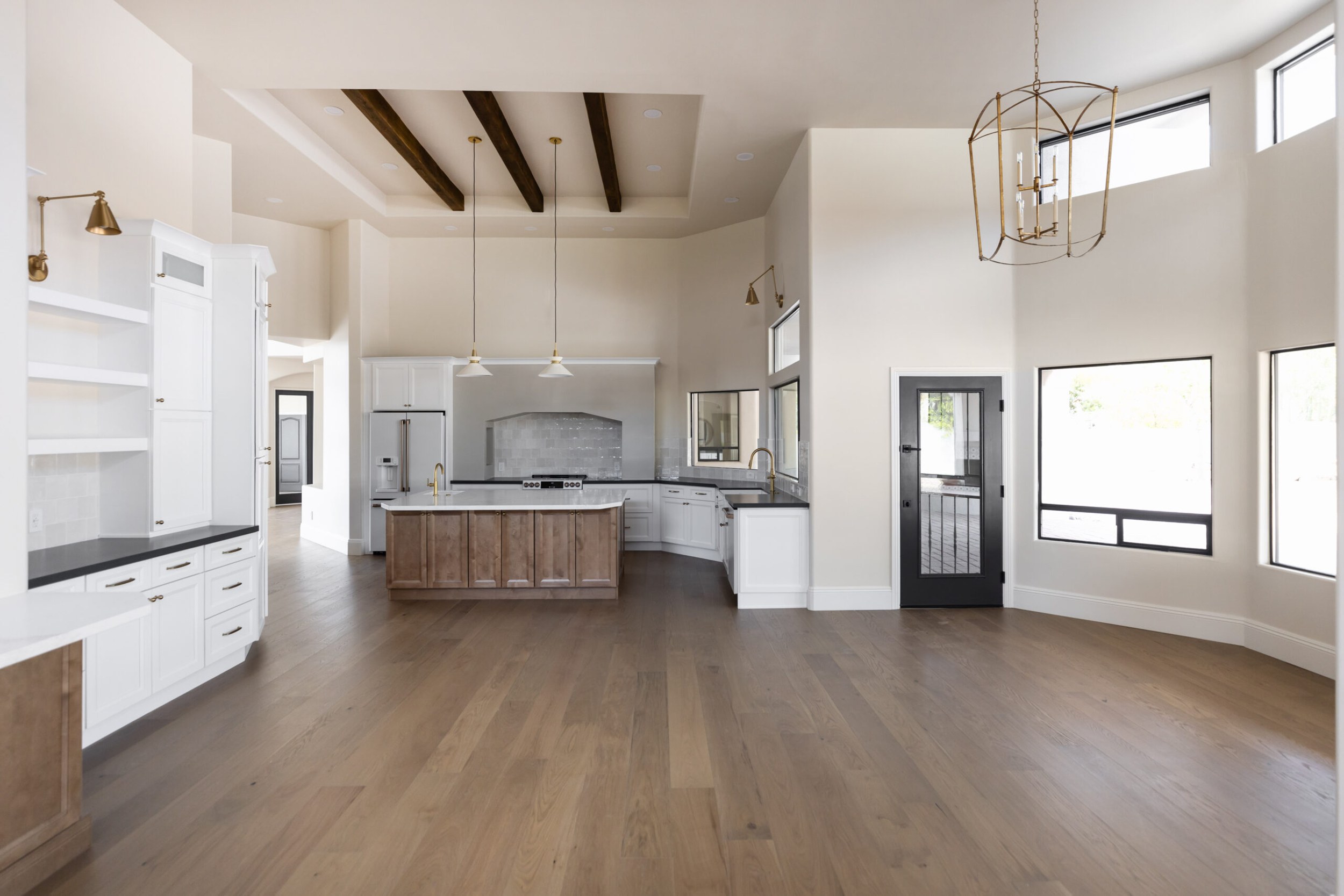 Great Room and Kitchen, The Full Circle Residence, Scottsdale