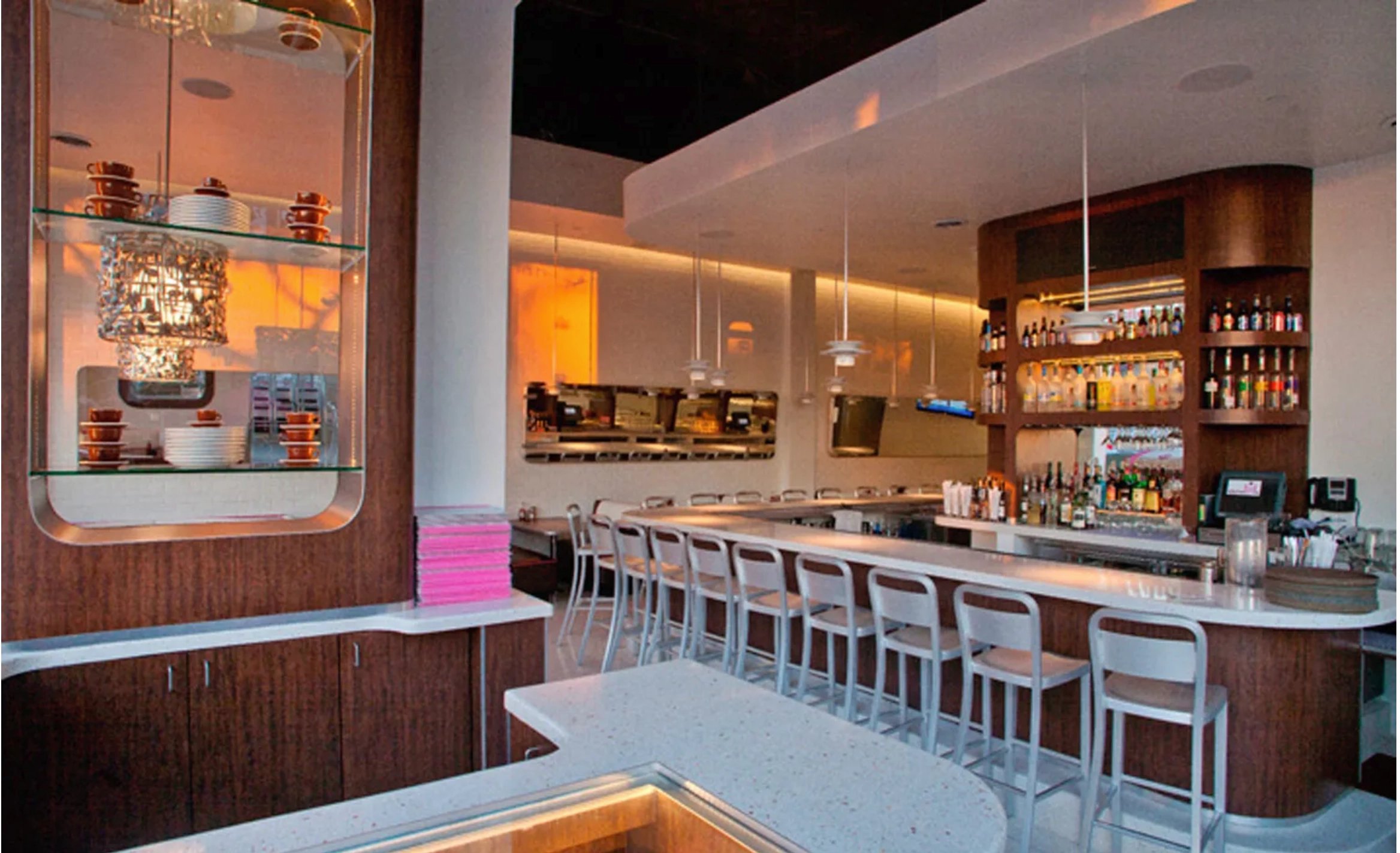 Restaurant Bar, Kitchen 24 Hollywood
