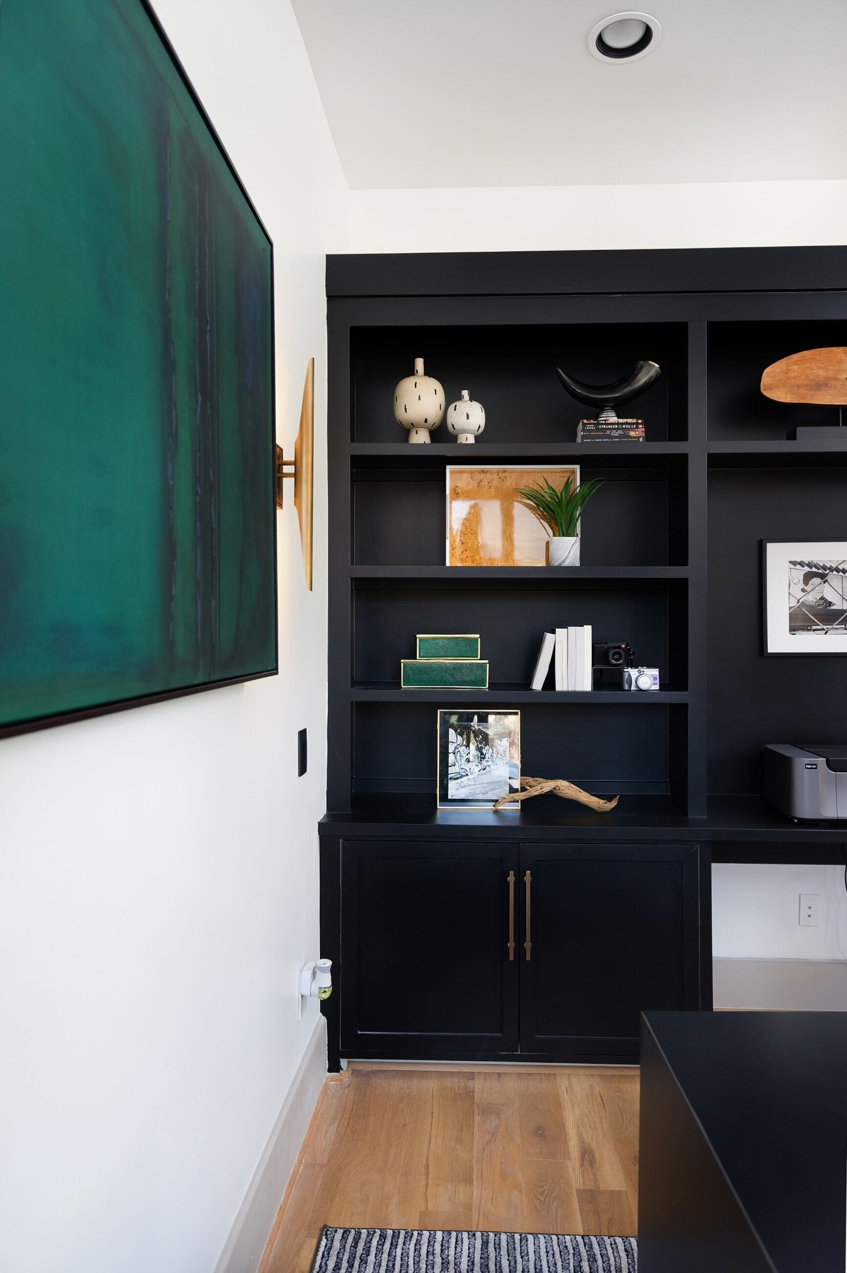 Built-In Shelving, Upper Kirby