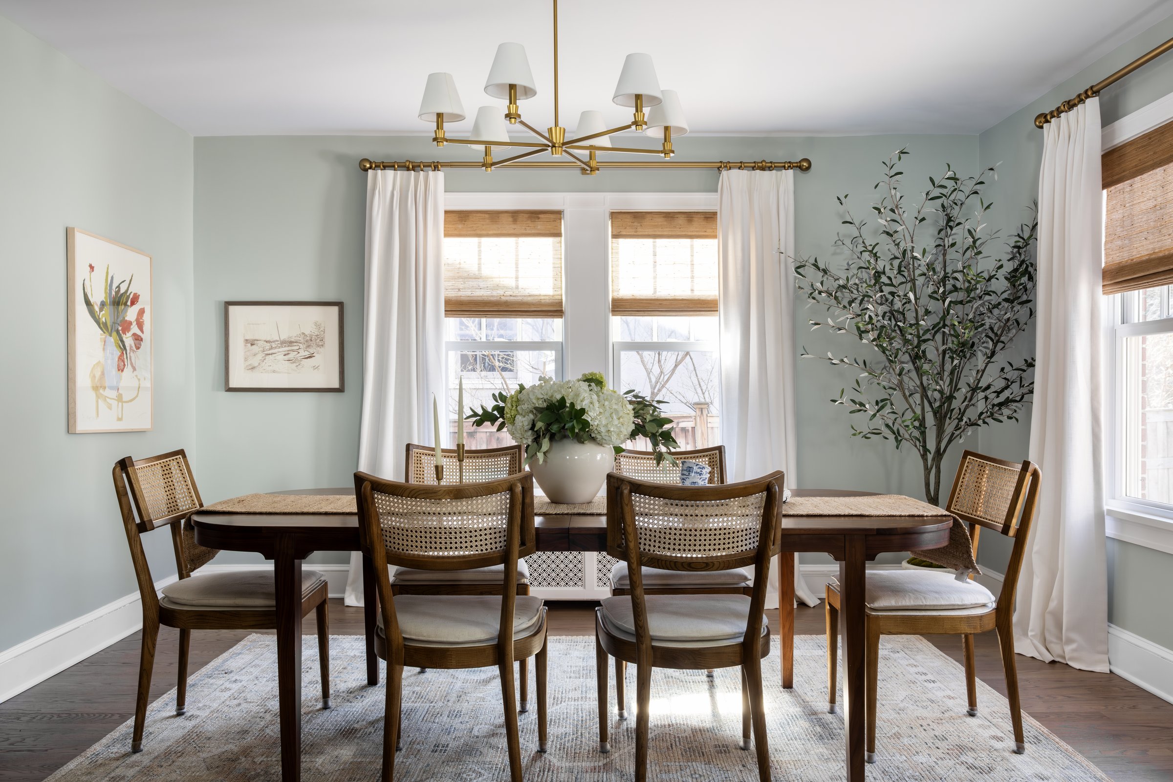 Dining Room, Siwanoy Charm