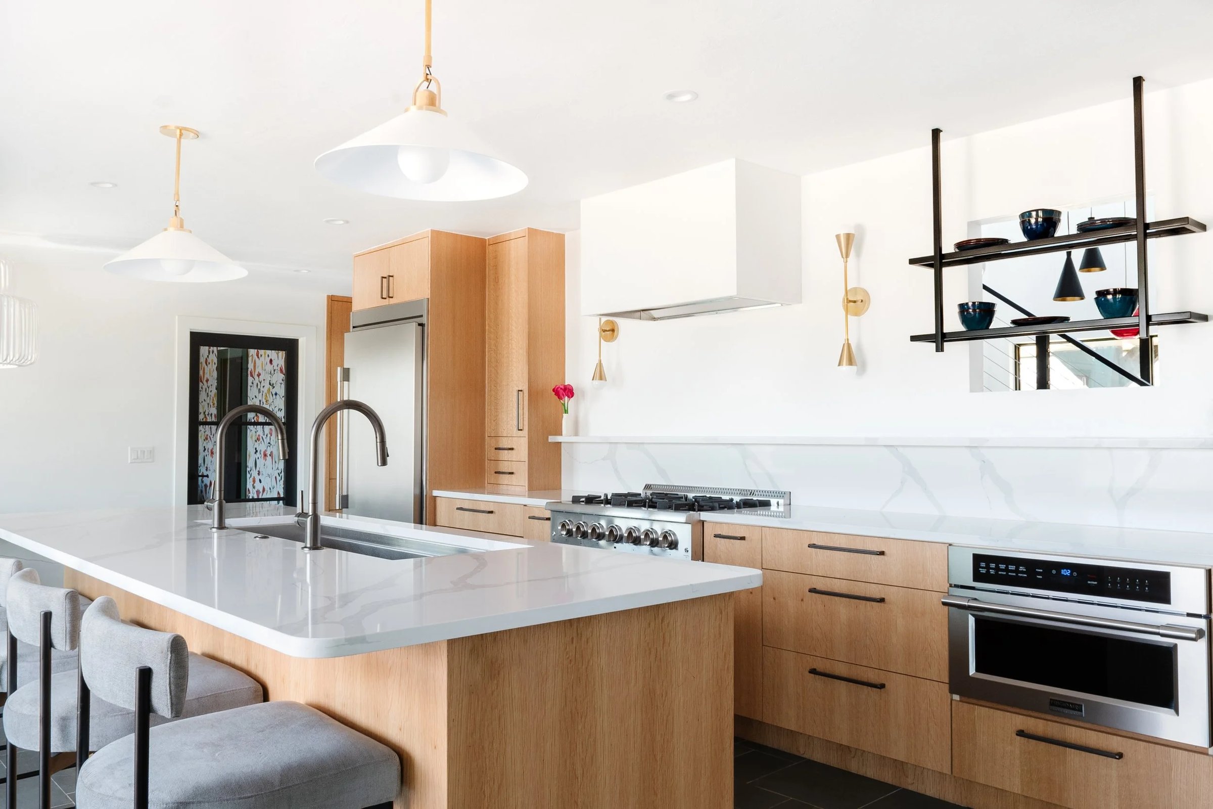 Kitchen, Allert