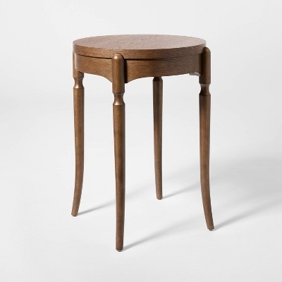 Ewan Cabriole Leg Round Side Table